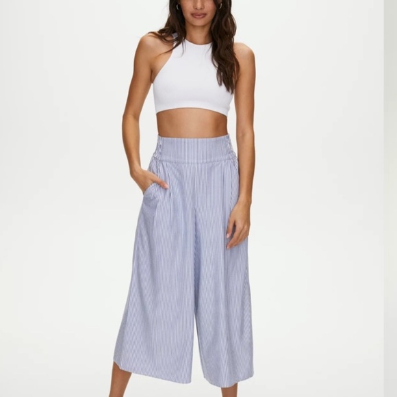Sunday Best Pants - Aritzia Sunday Best Cropped Wide-Leg Pants Size M